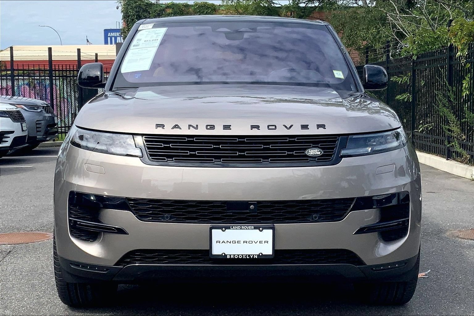 Certified 2023 Land Rover Range Rover Sport SE AWD/4WD image 3