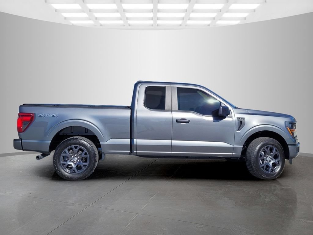 Used 2026 Ford F150 STX w/ Equipment Group 200A AWD/4WD image 4