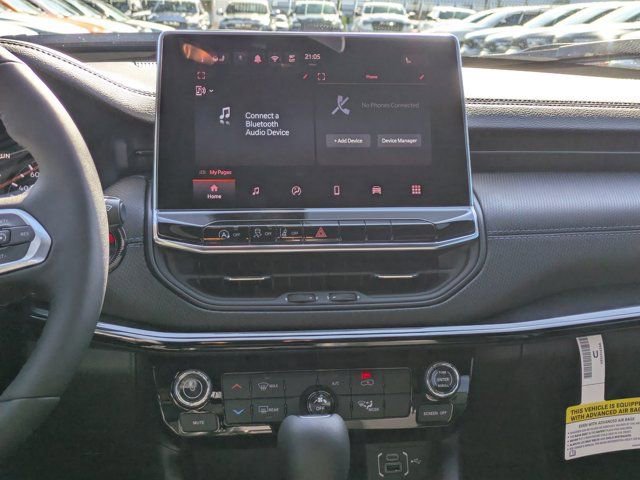 New 2026 Jeep Compass Latitude image 16