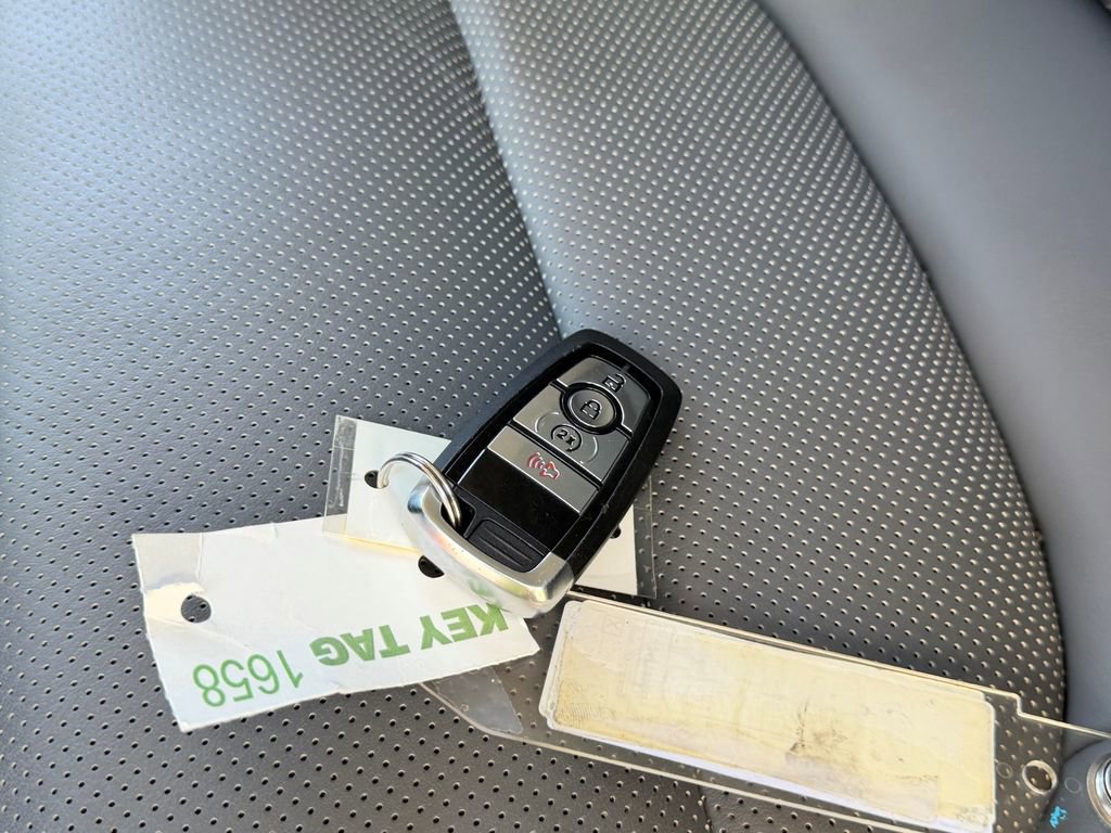 Used 2025 Ford Bronco Sport Badlands image 29