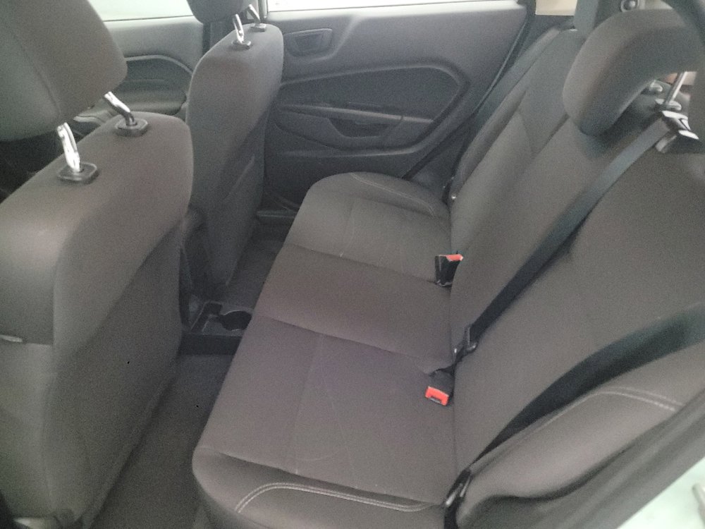 Used 2019 Ford Fiesta SE image 18