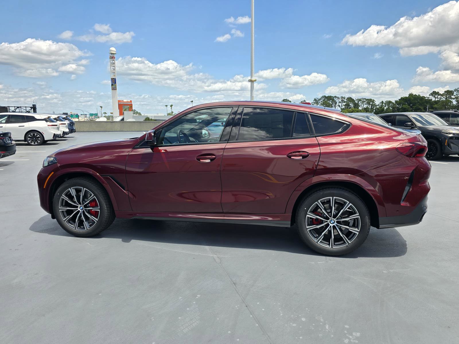 New 2027 BMW X6 xDrive40i AWD/4WD image 8