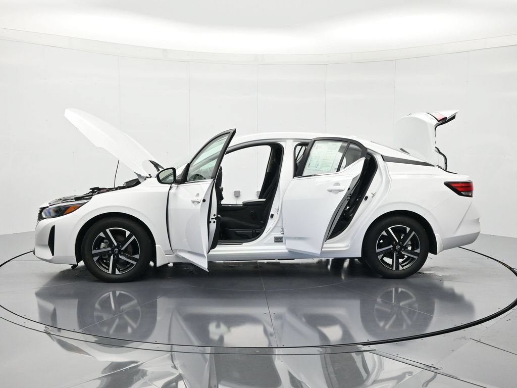 Used 2024 Nissan Sentra SV FWD image 46