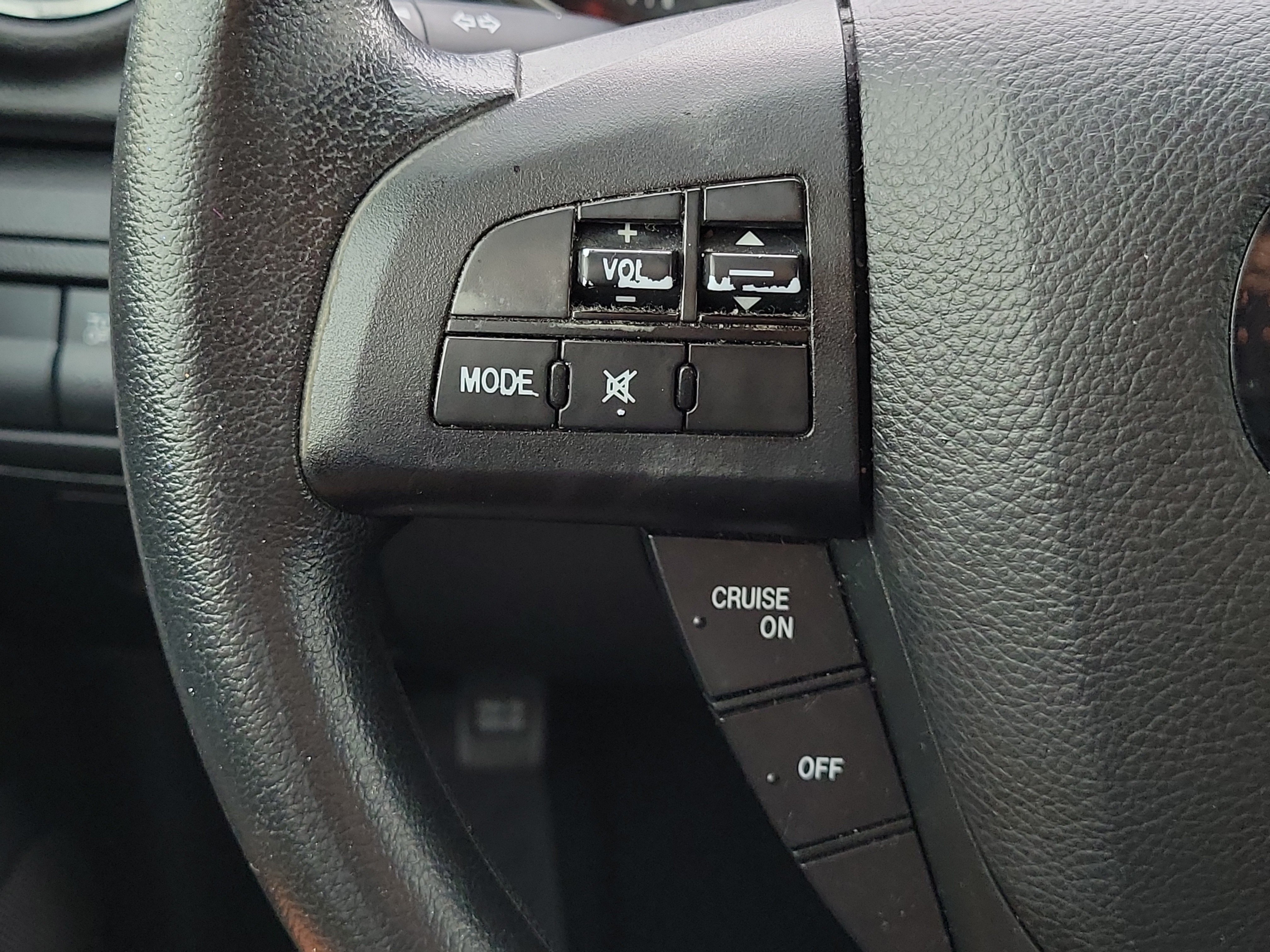 Used 2012 MAZDA CX-7 i SV FWD image 24