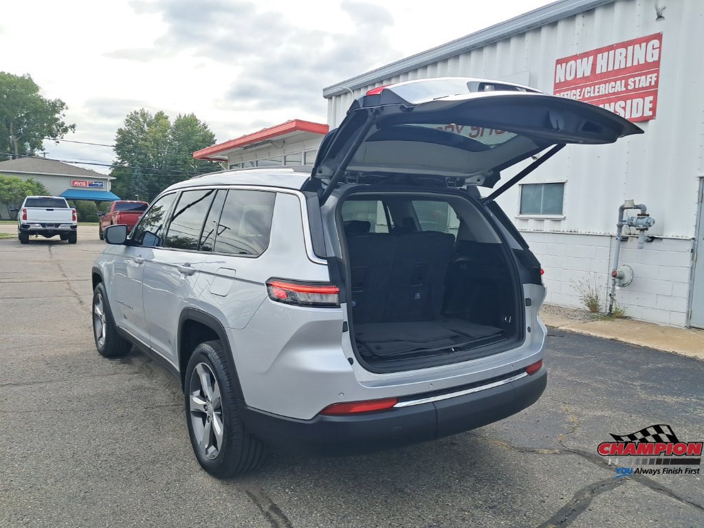 Used 2021 Jeep Grand Cherokee L Limited AWD/4WD image 19