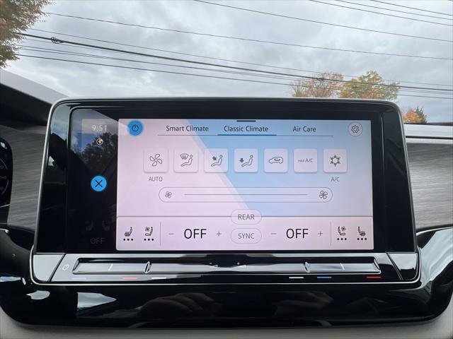 New 2026 Volkswagen Atlas SEL image 18