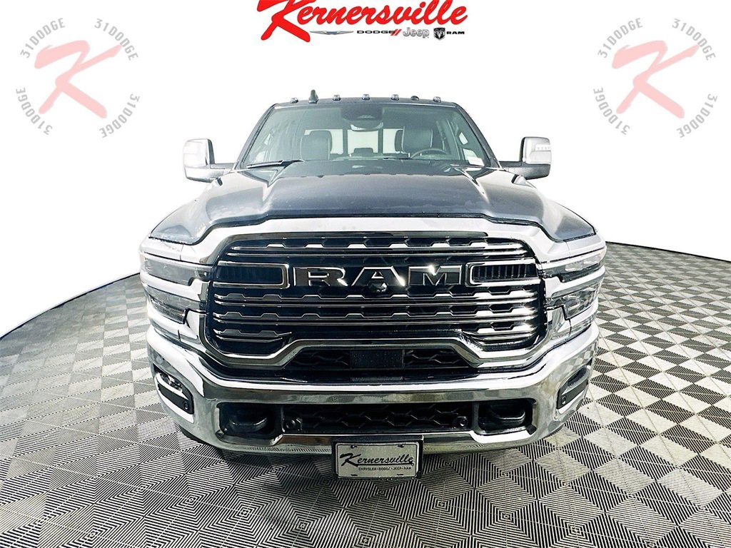 New 2025 RAM 3500 Limited w/ Towing Technology Group image 2