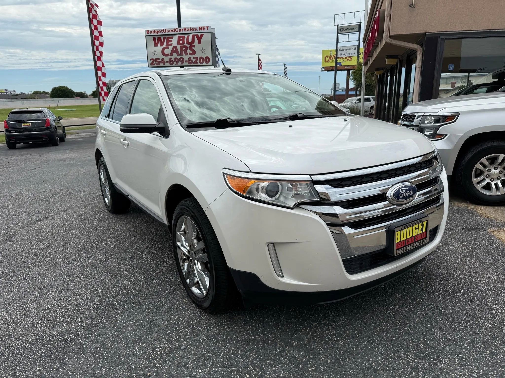 Used 2014 Ford Edge Limited w/ Driver Entry Package image 3
