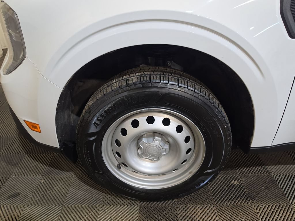 Used 2025 Ford Maverick XL w/ Equipment Group 101A AWD/4WD image 18