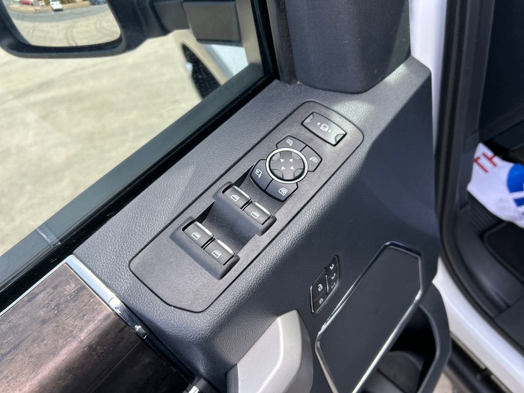 Used 2022 Ford F250 Lariat w/ Lariat Value Package image 13