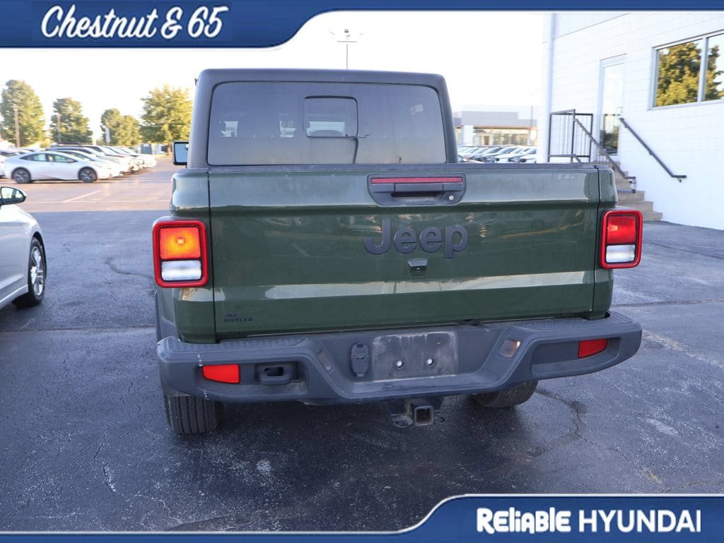 Used 2023 Jeep Gladiator Sport AWD/4WD image 19