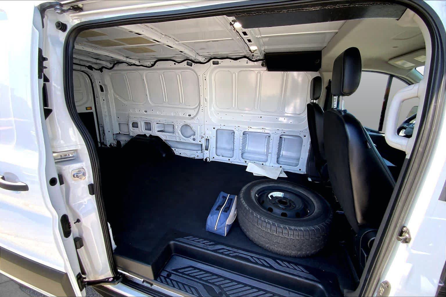Used 2023 Ford E-Transit Low Roof RWD image 17