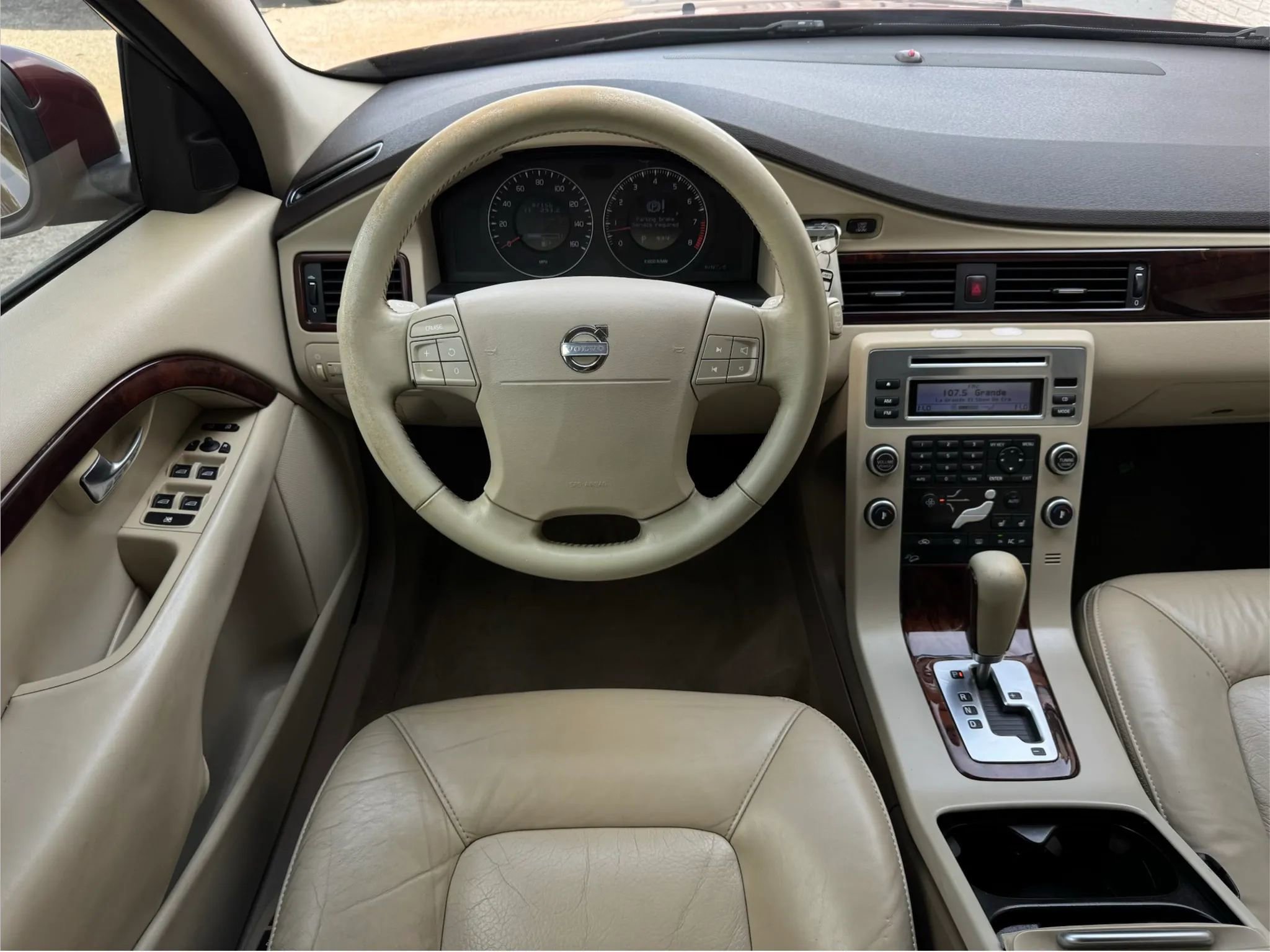 Used 2008 Volvo XC70 3.2 AWD/4WD image 30