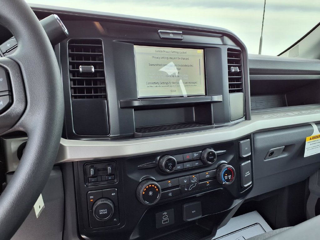 New 2026 Ford F350 XL AWD/4WD image 4