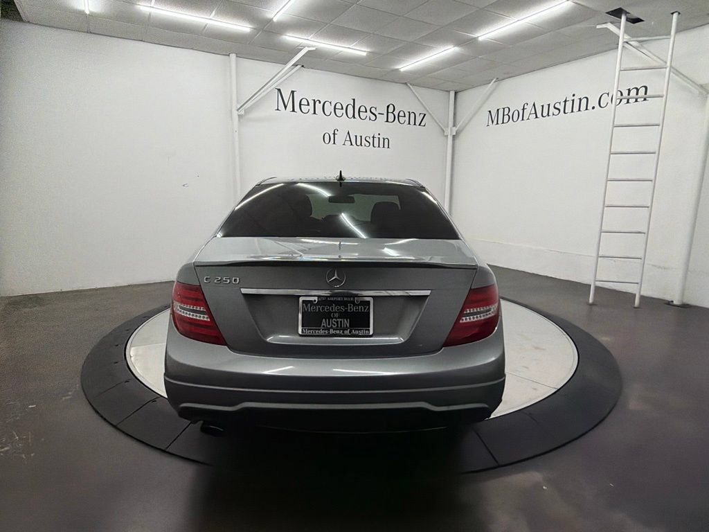 Used 2013 Mercedes-Benz C 250 Sedan image 6