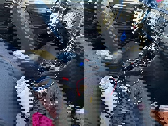 Used 2020 Volkswagen Jetta SE w/ SE Cold Weather Package image 13