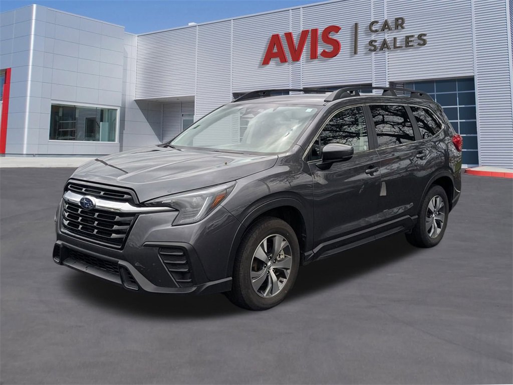 Used 2025 Subaru Ascent Premium image 1