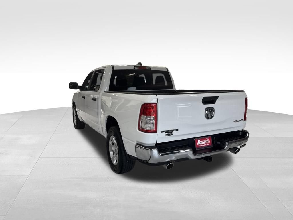 Used 2024 RAM 1500 Big Horn AWD/4WD image 3