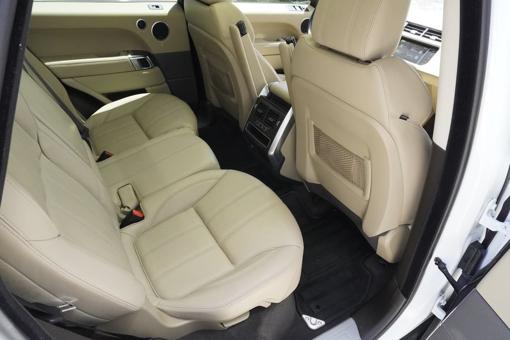 Used 2016 Land Rover Range Rover Sport HSE AWD/4WD image 26