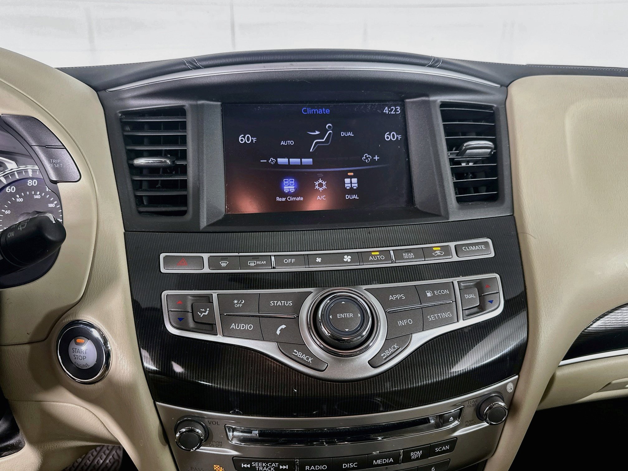 Used 2018 INFINITI QX60 FWD image 22