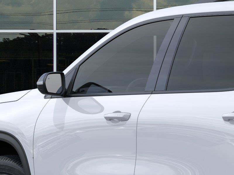 New 2027 Chevrolet Traverse LT w/ Midnight/Sport Edition FWD image 12
