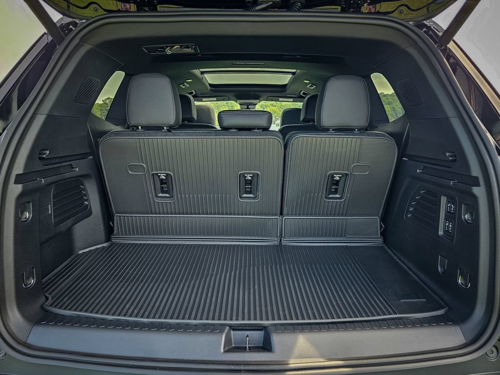 New 2027 Buick Enclave Preferred w/ Power Package AWD/4WD image 36