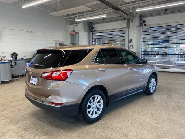Used 2018 Chevrolet Equinox LT FWD image 5