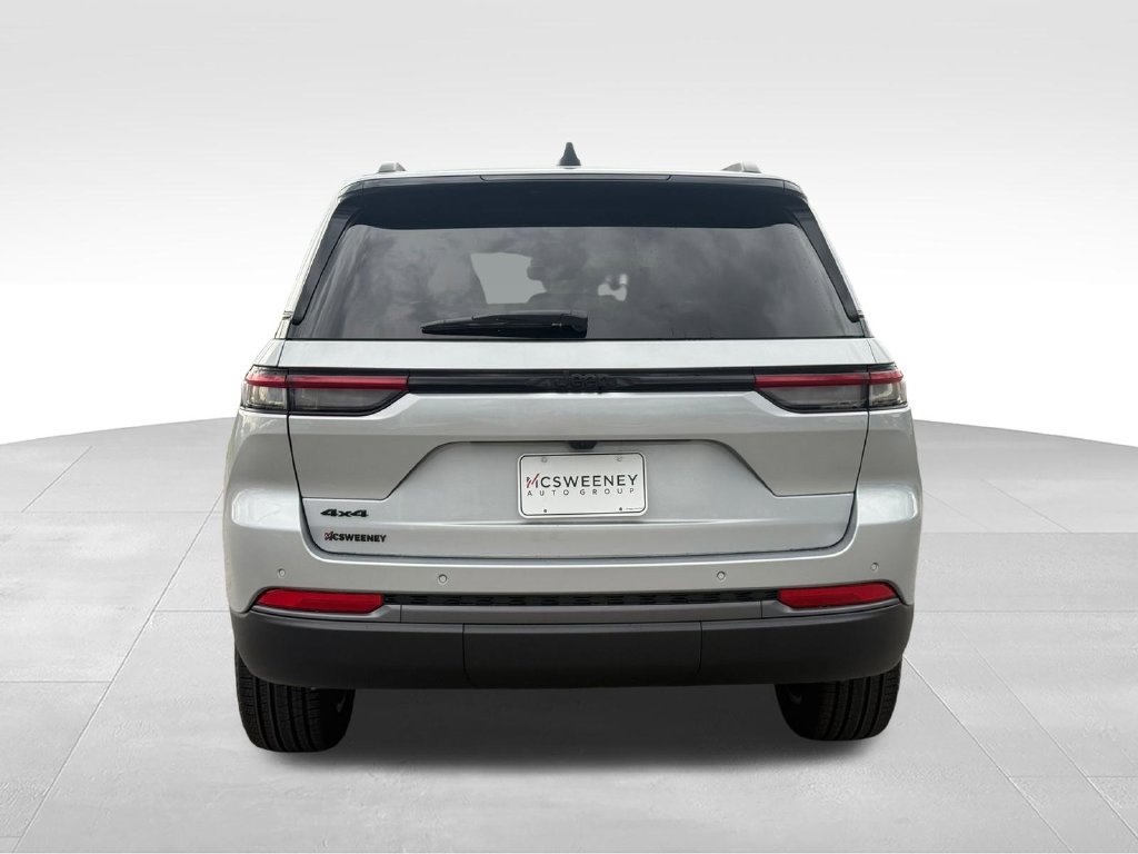 New 2026 Jeep Grand Cherokee Limited w/ Limited Altitude Package AWD/4WD image 27