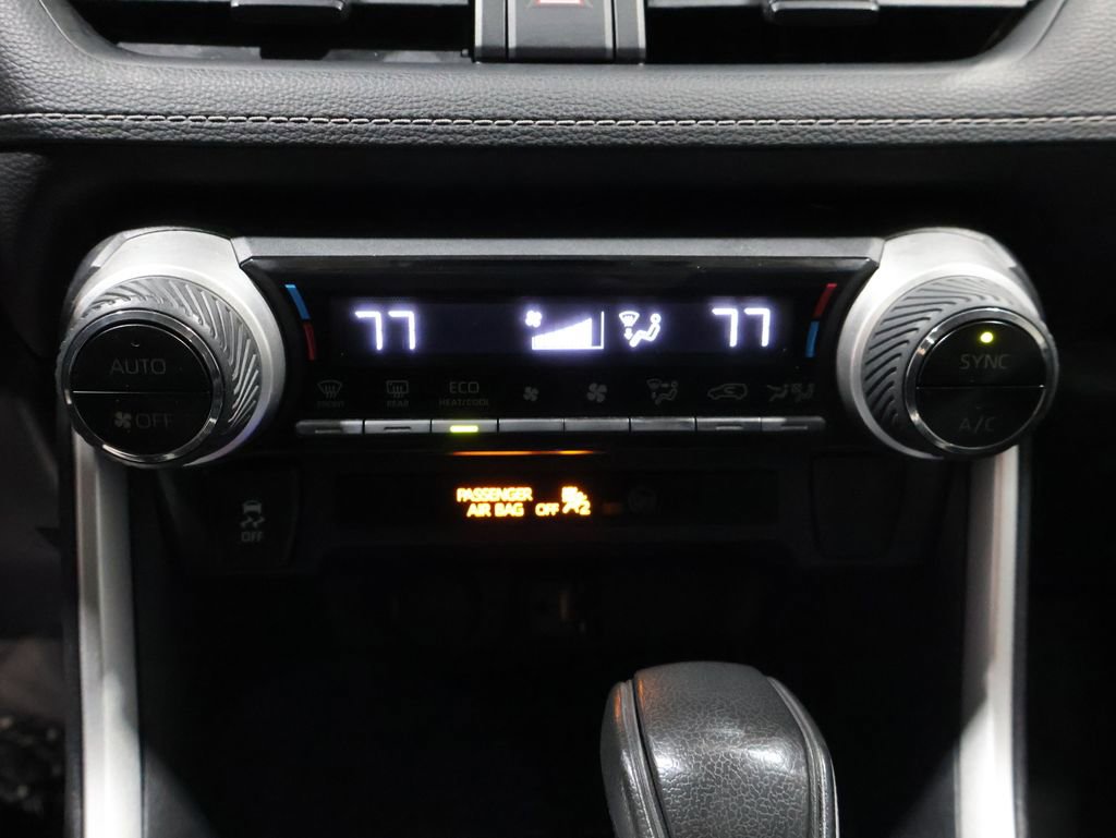 Used 2019 Toyota RAV4 XLE w/ All Weather Liner Package image 29