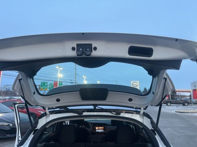 Certified 2022 Nissan Kicks SR image 22