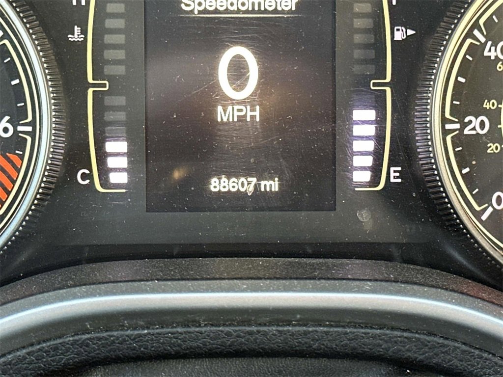 Used 2014 Jeep Cherokee Sport image 22