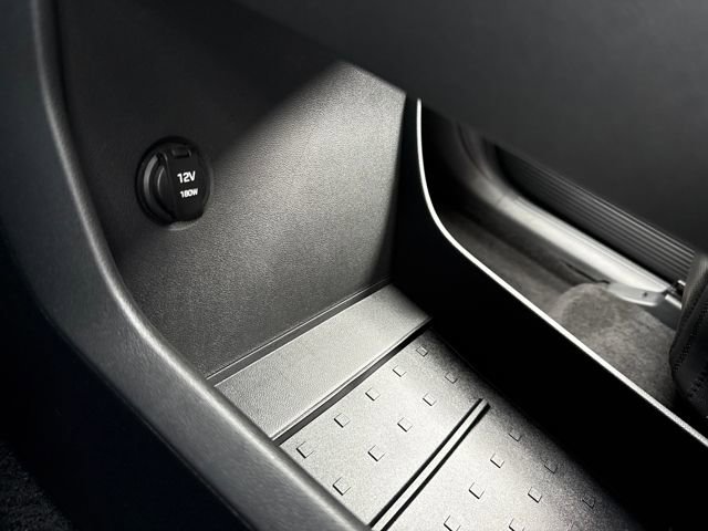 Certified 2025 Hyundai Santa Fe Calligraphy image 38