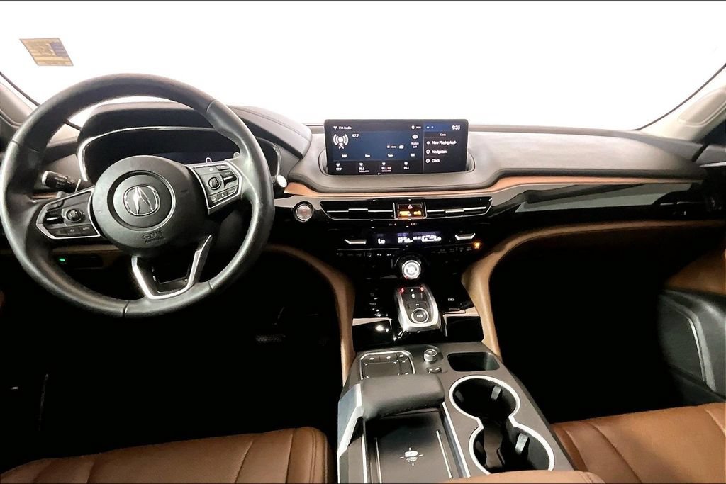 Used 2024 Acura MDX FWD w/ Technology Package image 11