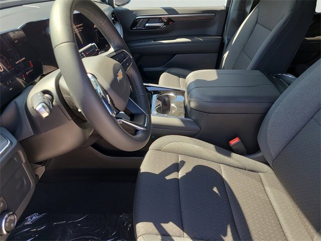New 2026 Chevrolet Suburban LS image 22