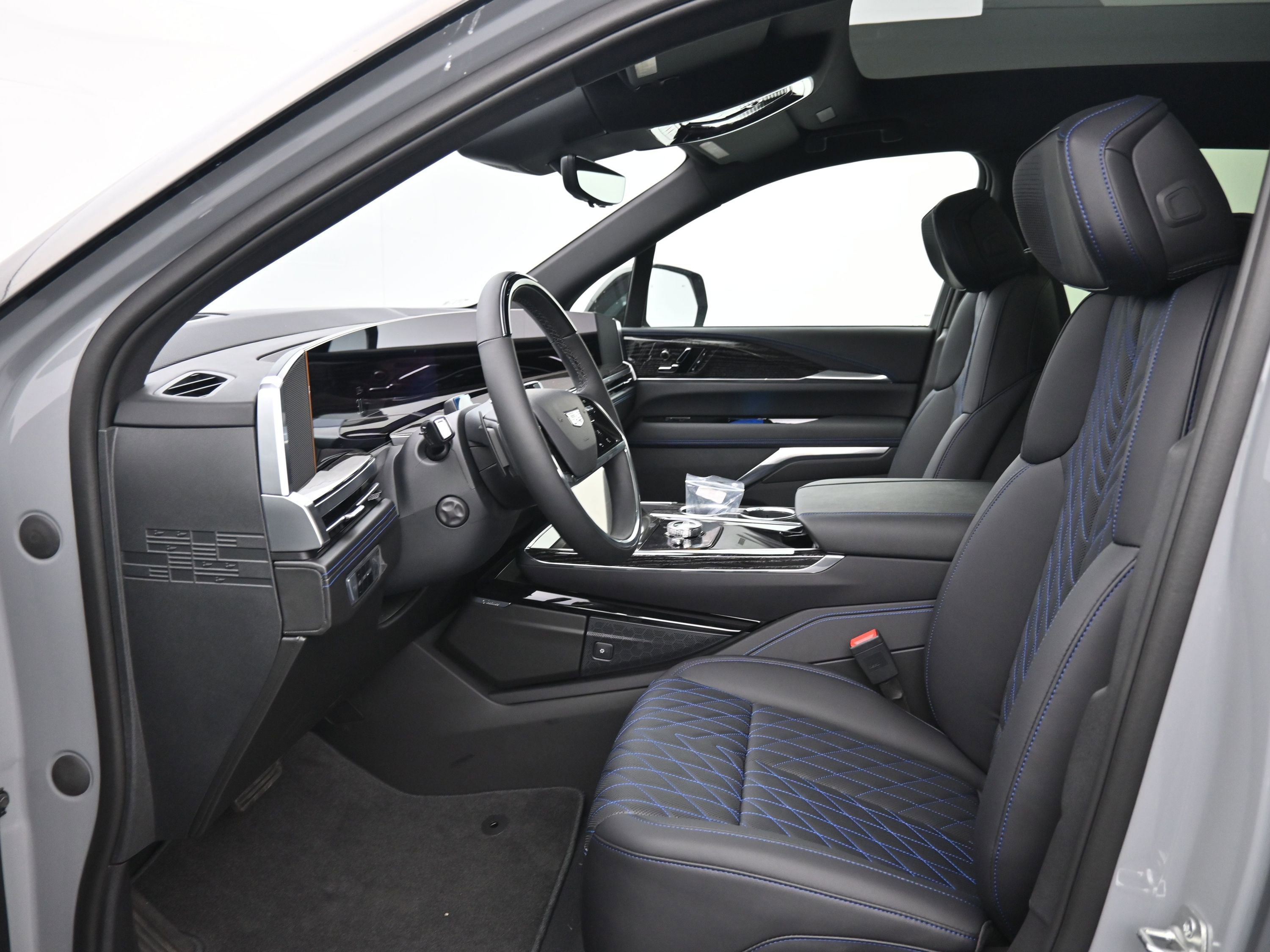 New 2026 Cadillac Escalade IQ Sport 1 w/ LPO, Floor Liner Package image 11