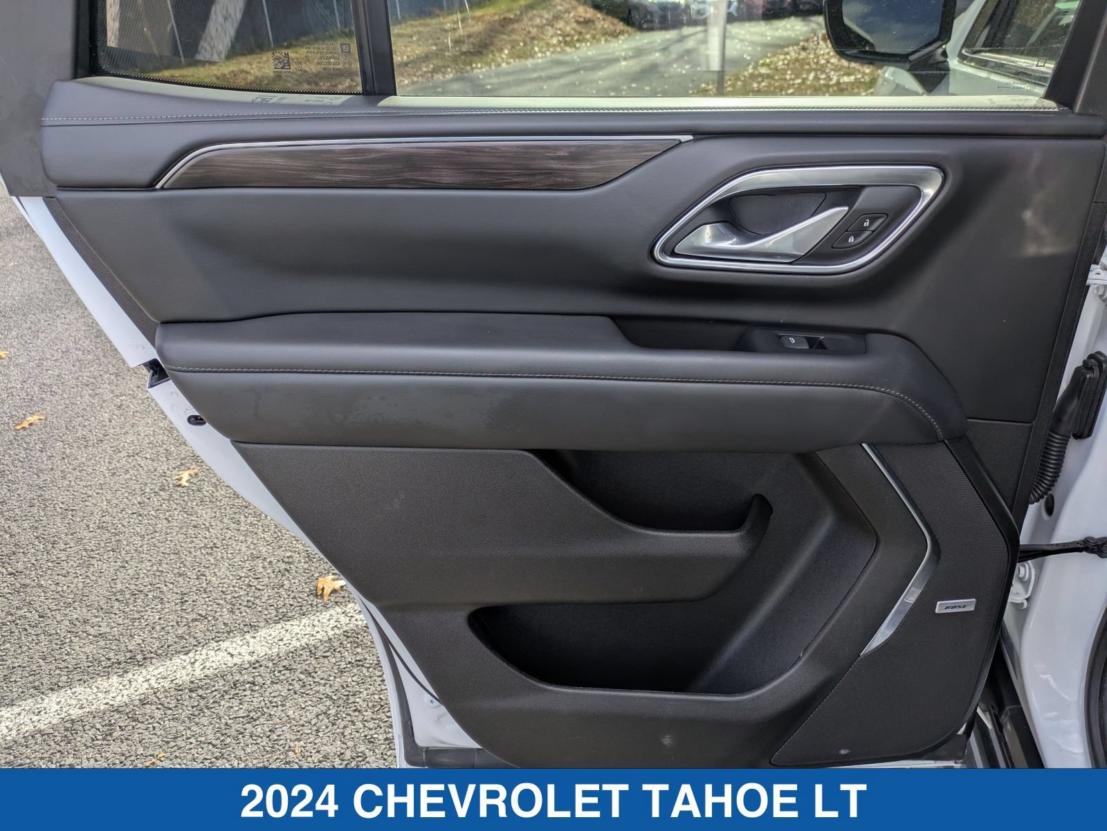 Used 2024 Chevrolet Tahoe LT AWD/4WD image 29