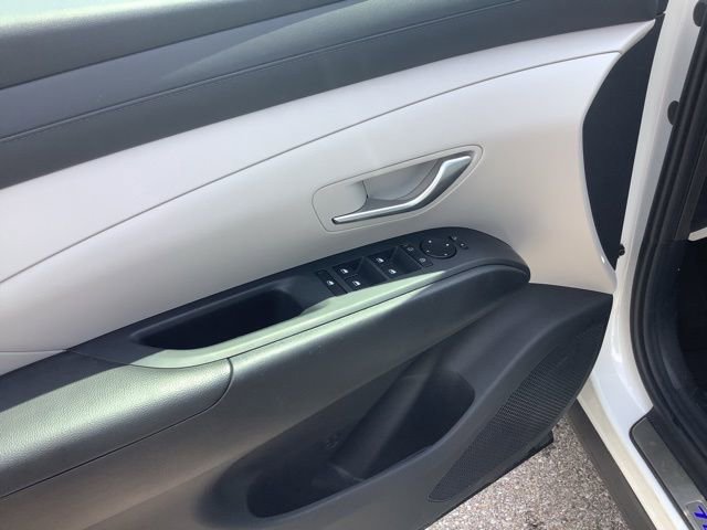 Certified 2025 Hyundai Tucson SEL image 17