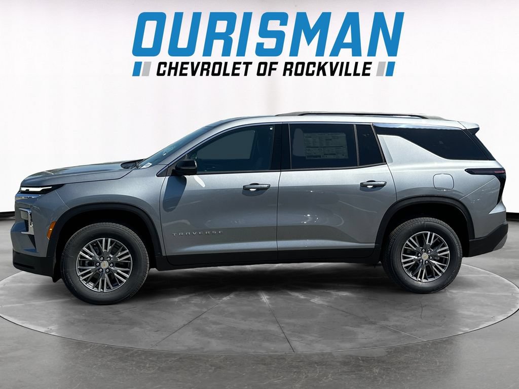 New 2026 Chevrolet Traverse LT w/ Driver Confidence Package FWD image 3