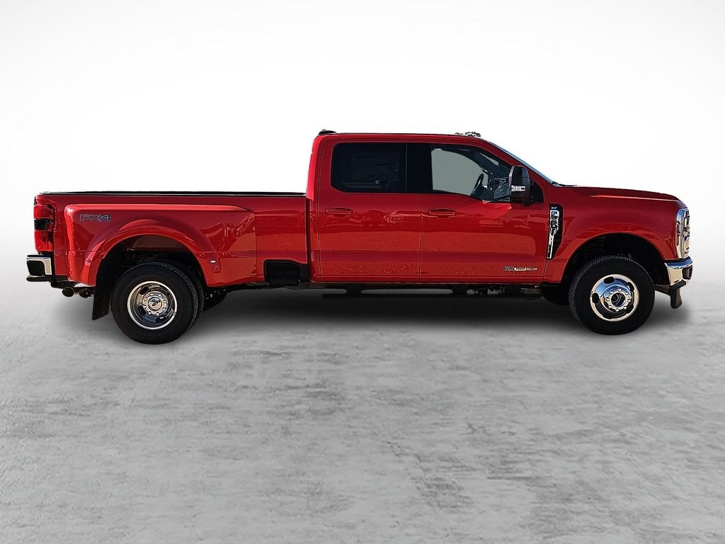 New 2026 Ford F350 XLT w/ XLT Premium Package AWD/4WD image 12