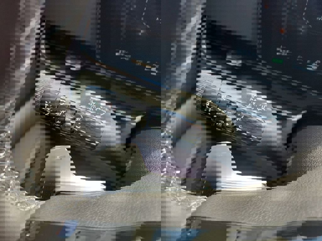 New 2026 Kia Carnival SX image 30