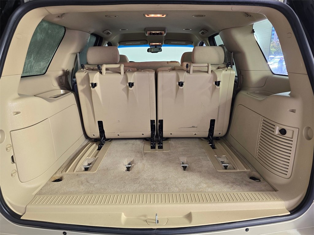 Used 2008 GMC Yukon SLE w/ Exterior Appearance Package image 18