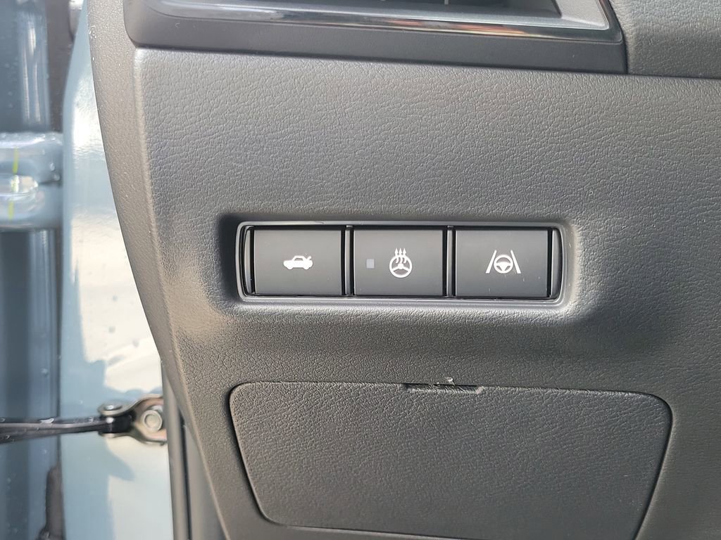 New 2026 Nissan Sentra SR w/ SR Premium Package image 30