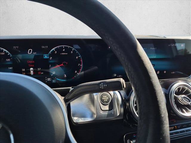 Used 2020 Mercedes-Benz GLB 250 image 12
