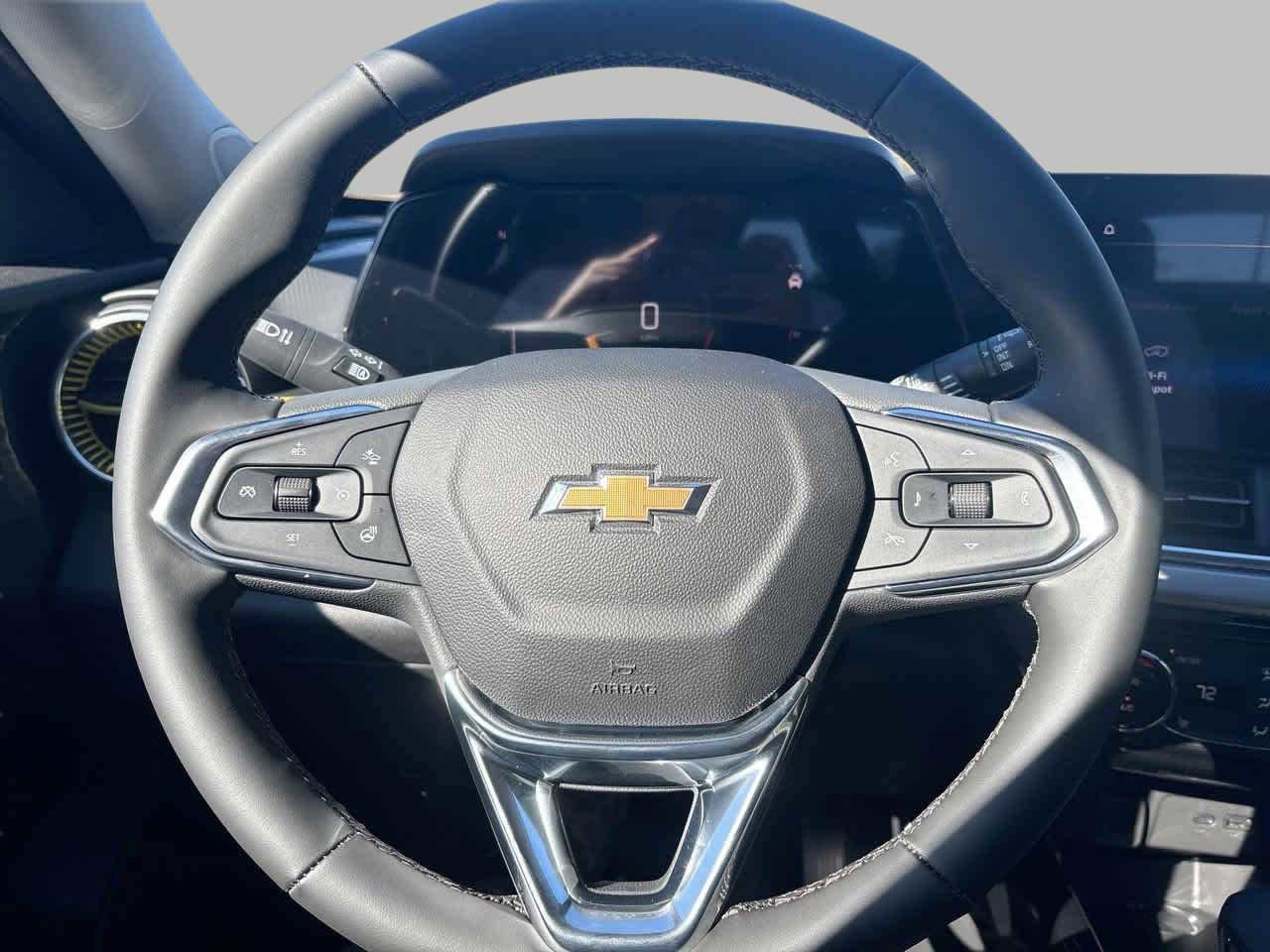 New 2026 Chevrolet Trax LT w/ Driver Confidence Package FWD image 27