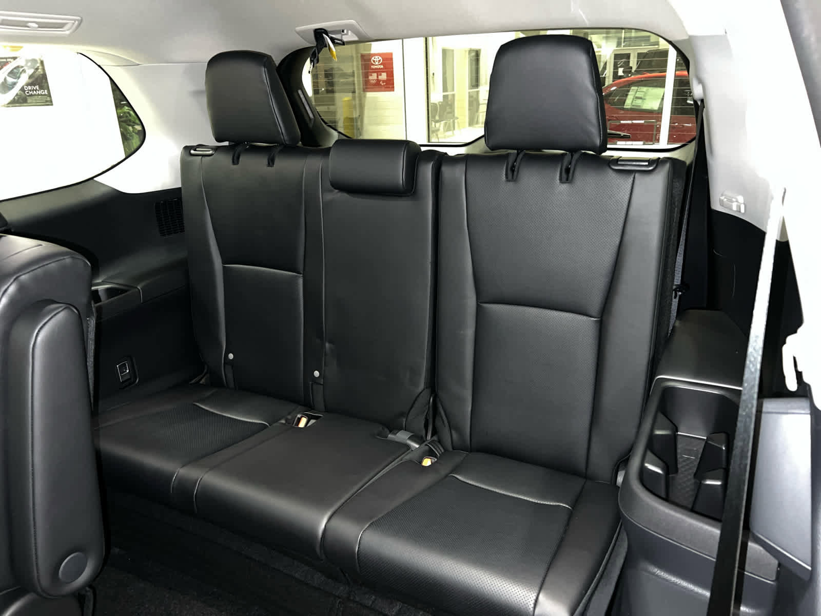 New 2026 Toyota Grand Highlander XLE image 12