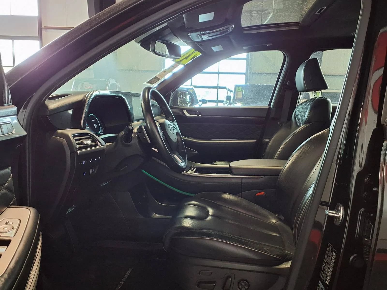 Used 2020 Hyundai Palisade Limited AWD/4WD image 18