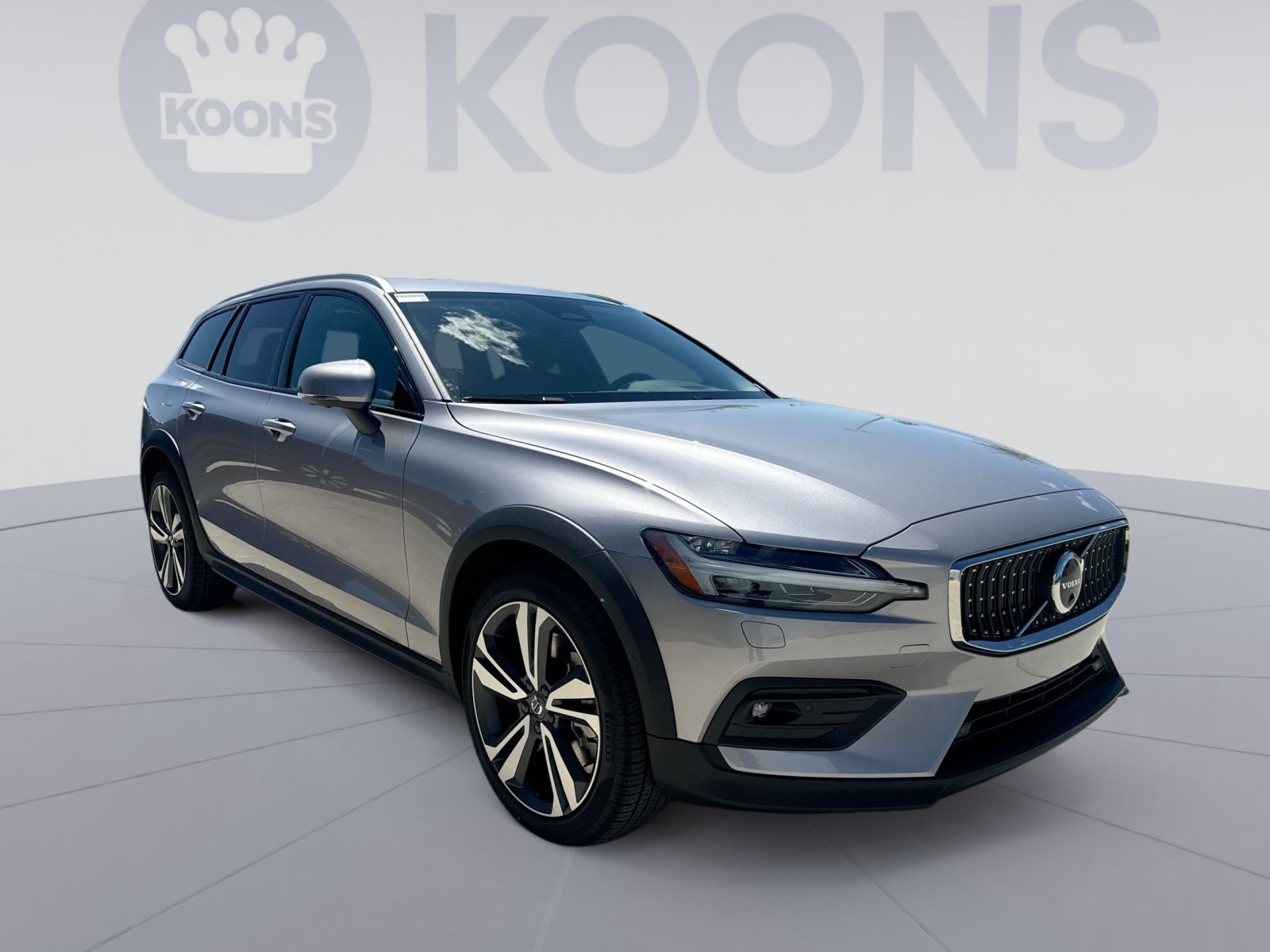 New 2026 Volvo V60 B5 Cross Country Plus w/ Protection Package Premier AWD/4WD image 10