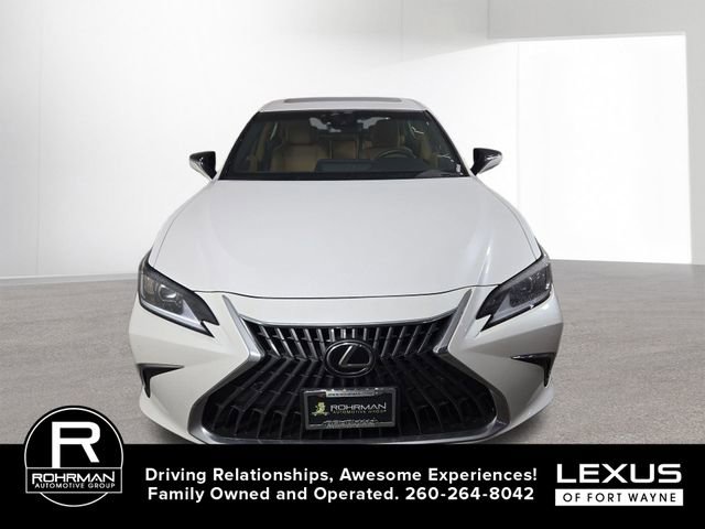 Used 2023 Lexus ES 350 w/ Premium Package image 3