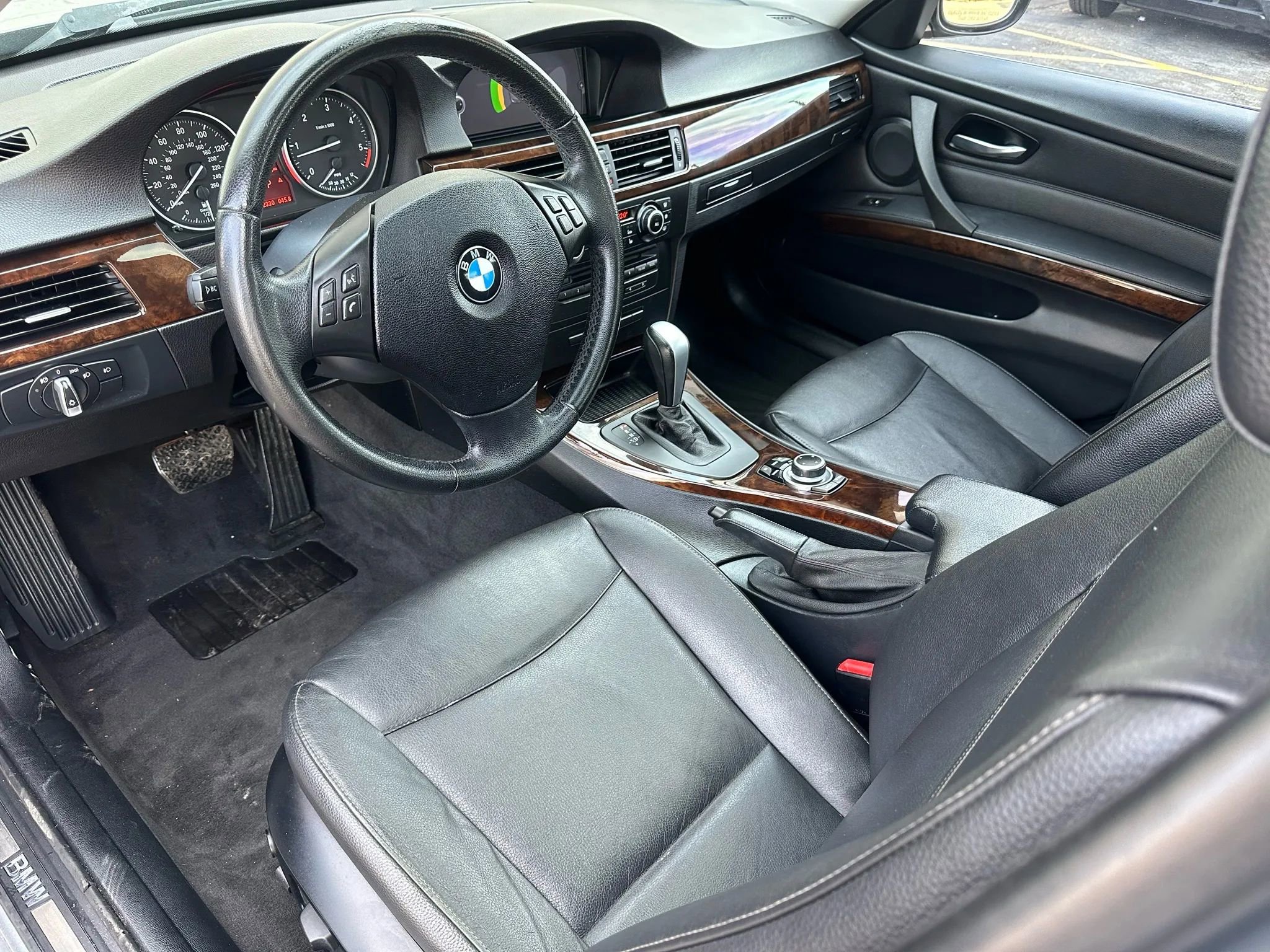 Used 2010 BMW 335d Sedan image 13