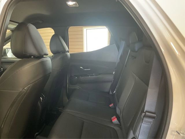 Used 2025 Hyundai Santa Cruz XRT image 11